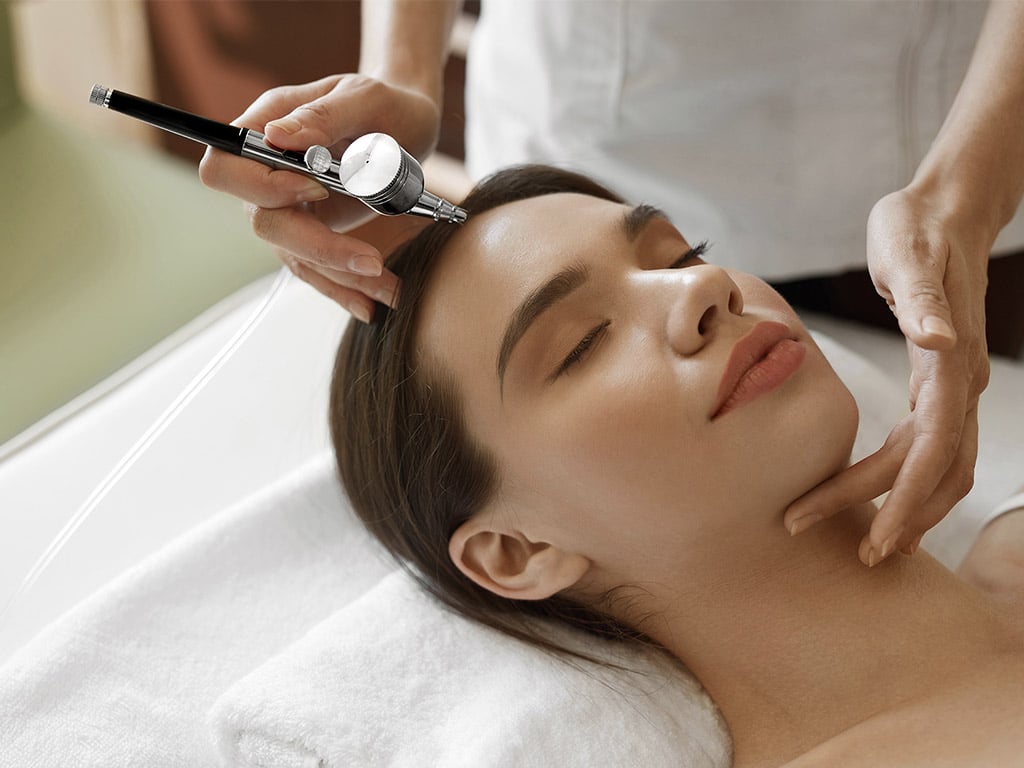 The Ultimate Guide to Custom Facials for Every Skin Type